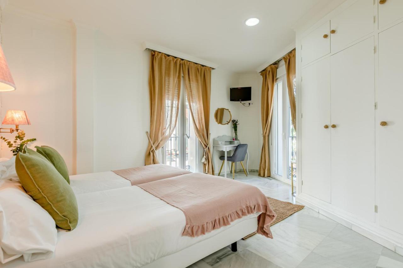 Nuea Alameda Hotel Seville Exterior photo